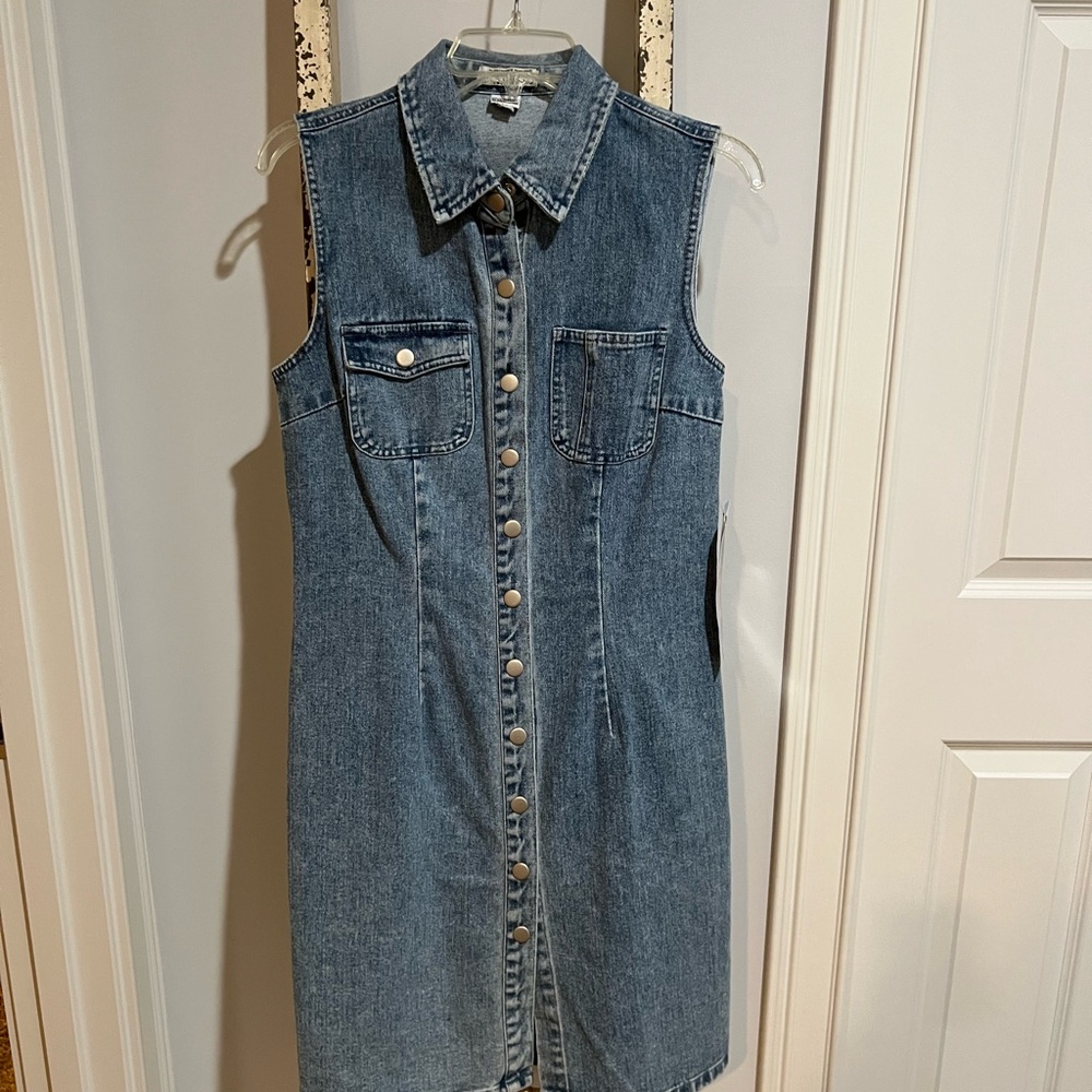 Newport News Blue Denim Sleeveless Dress